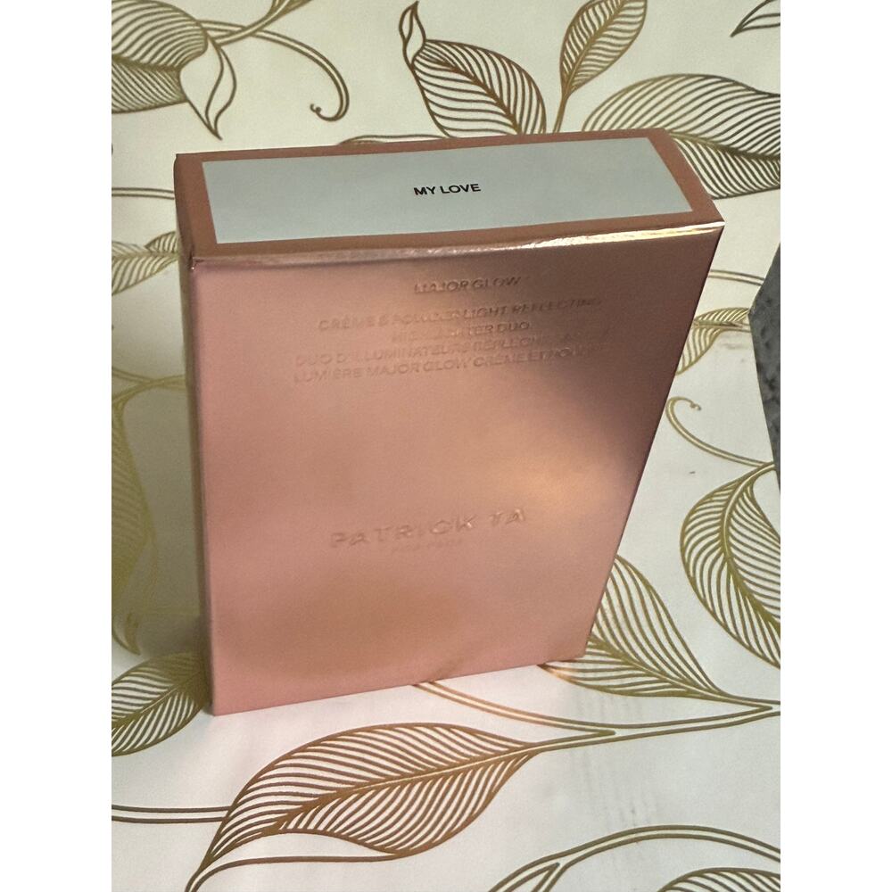 PATRICK TA Major Glow Crème/ Powder Light Reflecting Translucent Highlighter Duo